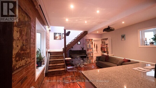 Photo - 184 Franklin Ave