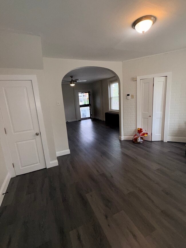 Photo - 6020 Walnut St