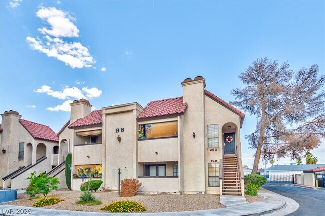 1751 E Reno Ave Unit 122
