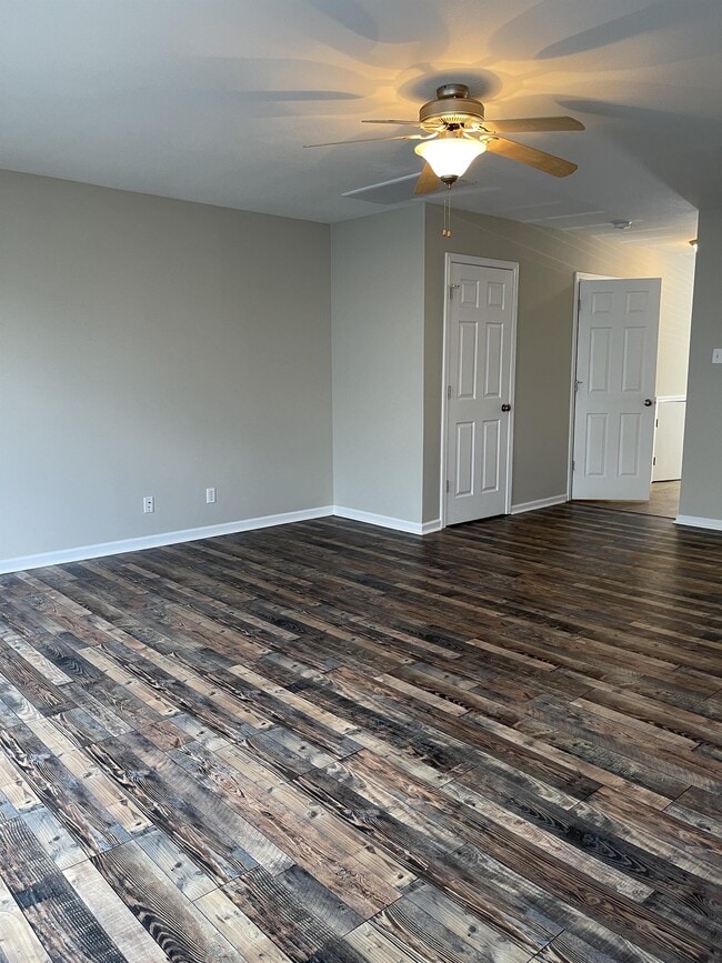 Photo - 764 Casey Ln