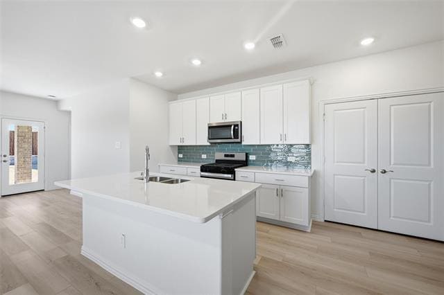 Photo - 701 Leavenworth Dr