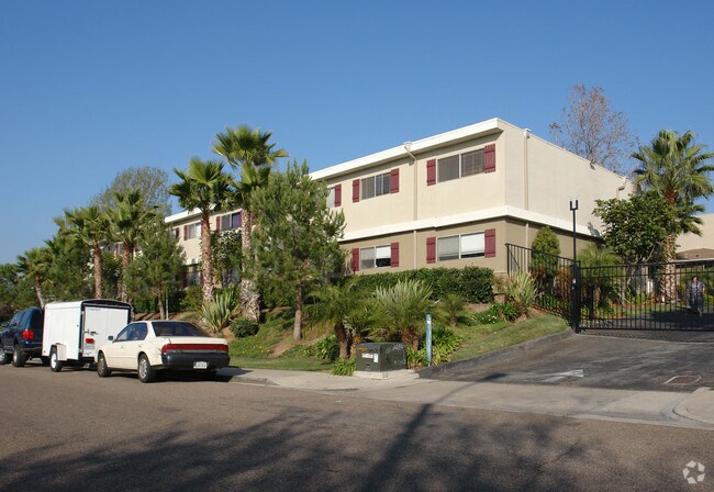 Photo - Hidden Pines Apartments