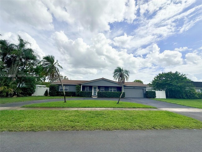 Building Photo - 5680 SW 7th St