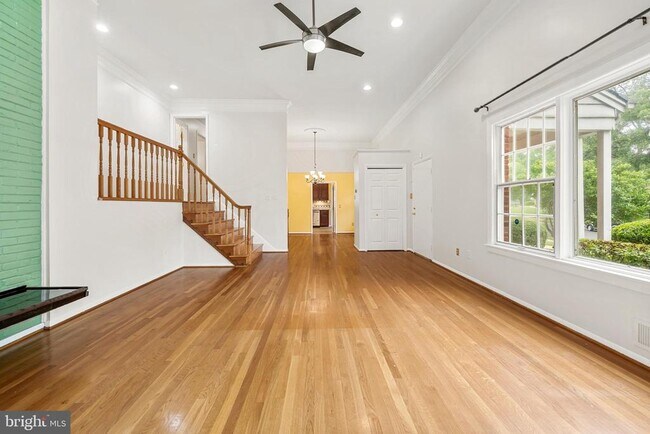Photo - 6711 Doane Ave