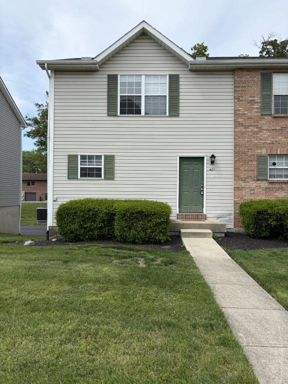 Building Photo - 427 Sycamore Dr