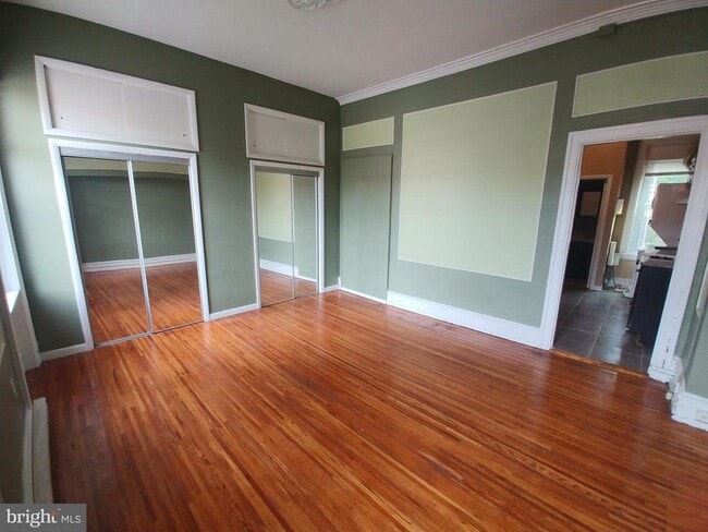 Building Photo - 1508 S Broad St Unit 2 FRONT Rental