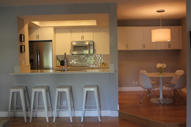 Open Plan Kitchen - 11820 Mayfield Ave Unit 208