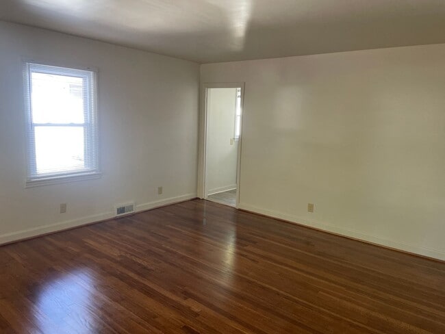 Photo - 1437 Thurmond St