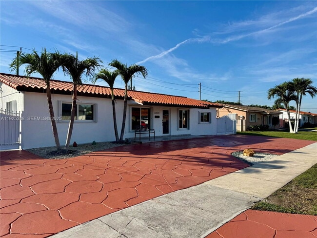 Photo - 12813 SW 20th St