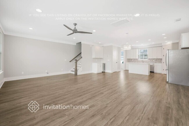 Photo - 265 Founders Ln