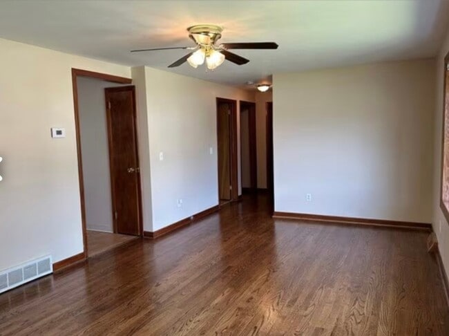 Photo - 2946 Northwood Dr