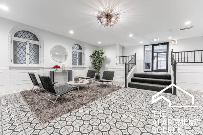 Photo - 900 W Winona St Unit 309