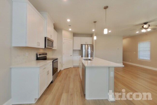 239 River Rd