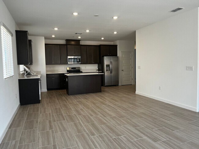 Photo - New Lennar 3 Bedroom 2 Bathroom "Pradera R...