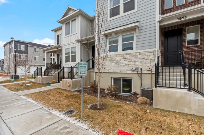 Photo - 1549 N 3830 W