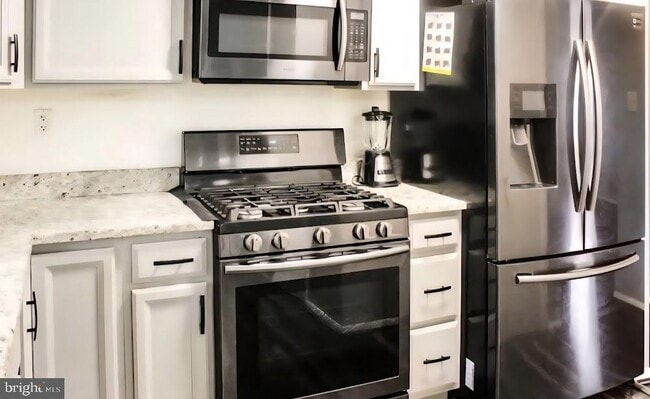 Photo - 96 Garner Ave