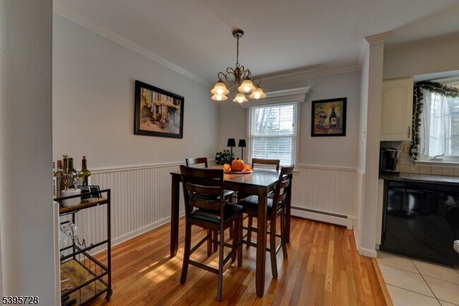 Photo - 666 Bloomfield Ave Unit 7