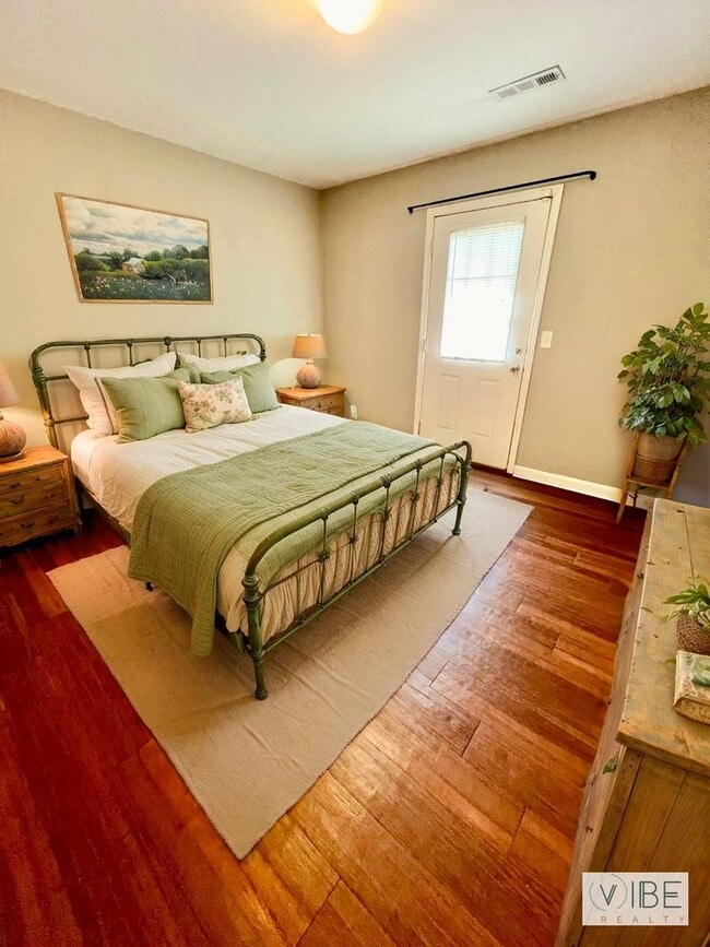 Photo - Glencliff area Duplex! Must See! $1450