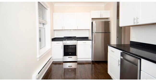 Photo - 648 W Roscoe St Unidad 2N