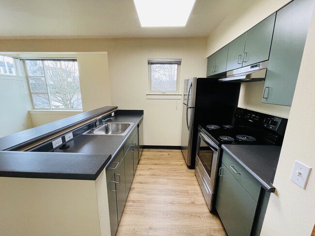 Photo - Radford Court