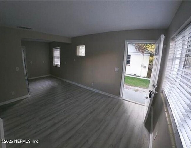 Photo - 5714 Belafonte Dr