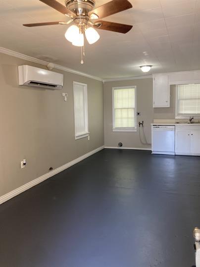 Photo - 803 N Wright St