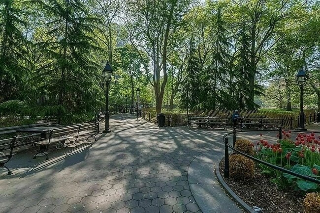 Photo - 220 Sullivan St Unit 2E