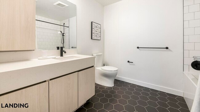 1320 4th St NE Unit 511