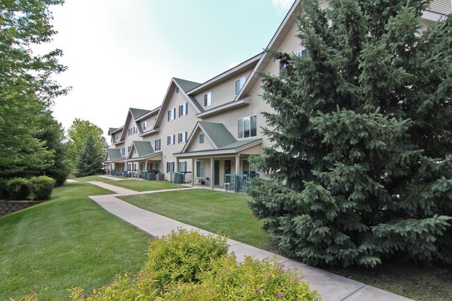 Building Photo - Promenade Oaks Rental