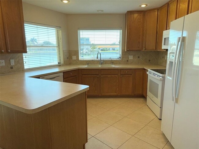 Photo - 228 Howard Dr