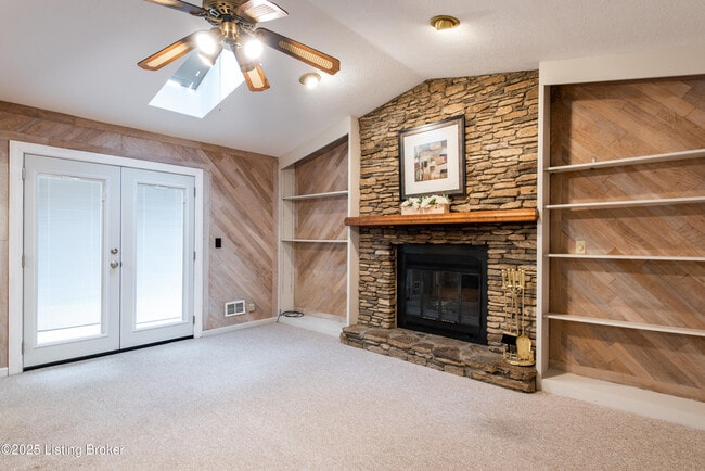 Photo - 8015 Schroering Dr