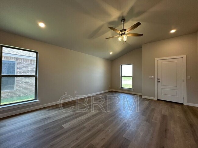 Photo - 1616 N Dover Ave