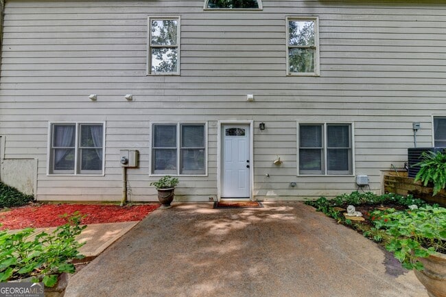 3260 Wood Springs Trce