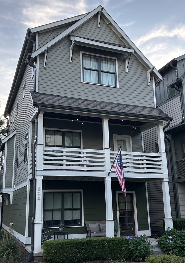 Building Photo - 606 Centerpoint Ln