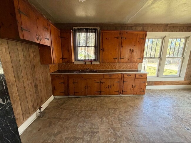 Photo - 3450 Brandon Ave