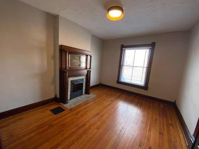 Photo - Price Ave 49-51 NCR Unit 49