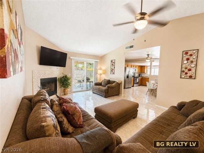 Photo - 6600 Light Breeze Dr