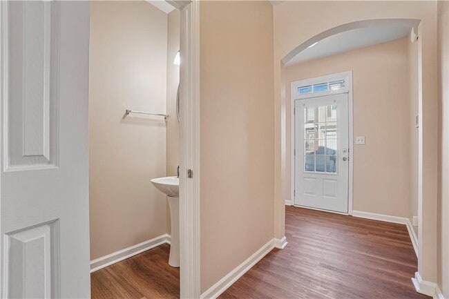 Photo - 1938 Dilcrest Dr