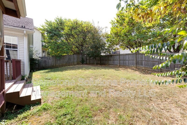 Photo - 2214 Falcon Creek Dr