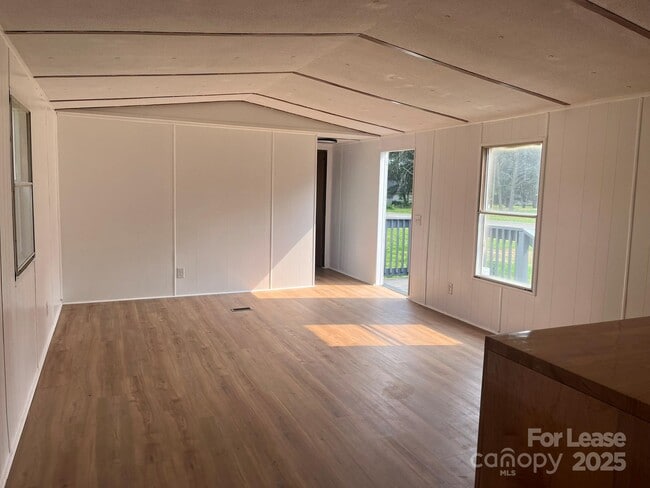 Building Photo - 179 Overcash Rd