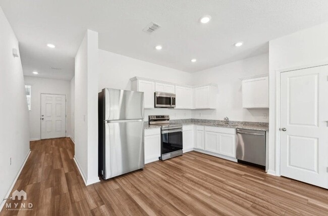 Photo - 3007 Fulong Dr