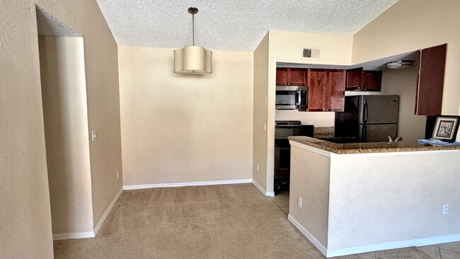 Photo - 5144 Conroy Rd