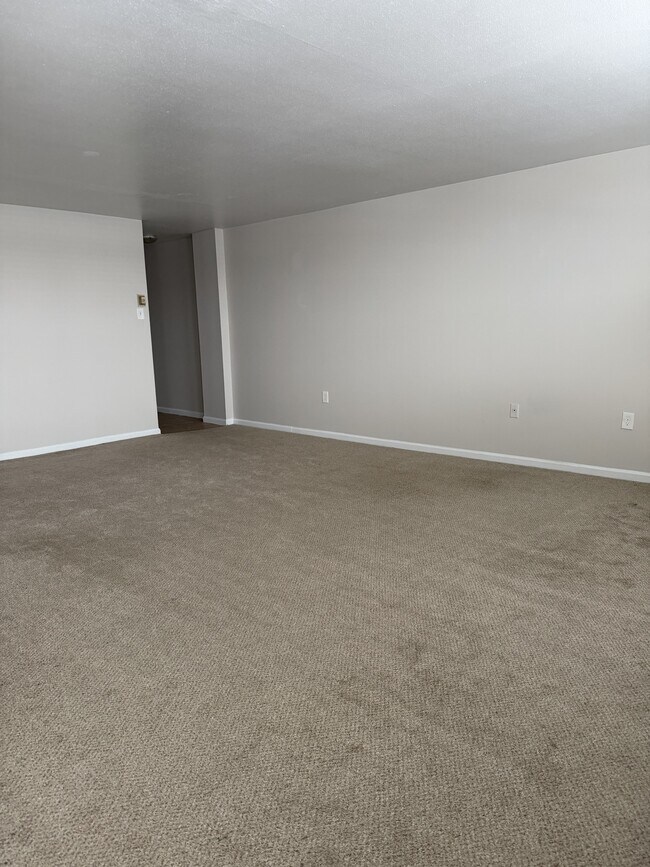 Photo - Park View Towers