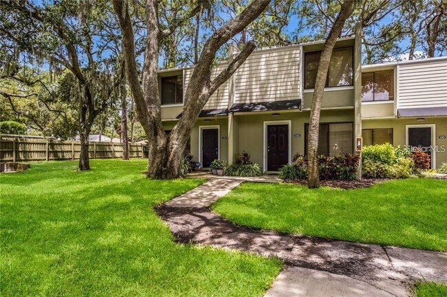 Photo - 4906 25th St W