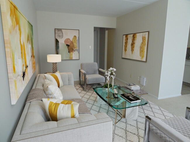 Parkwood Square