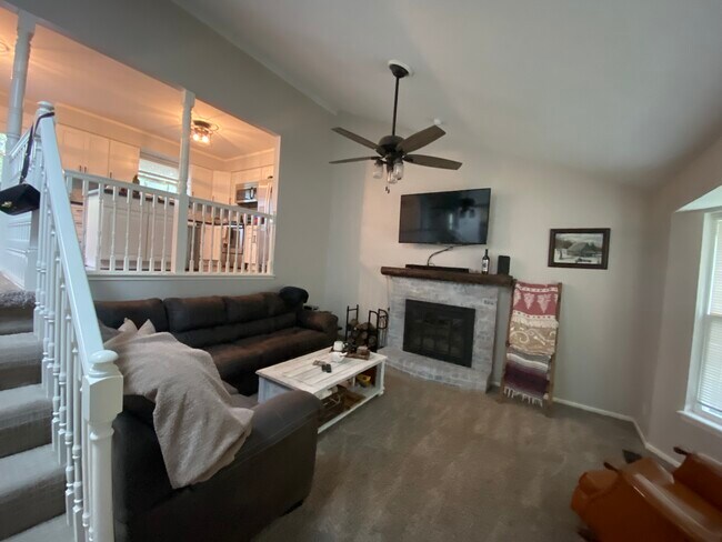 Photo - 15105 W 82nd Ter