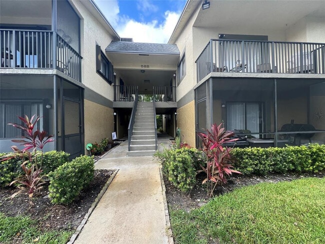 Photo - 588 Trace Cir Unidad 206