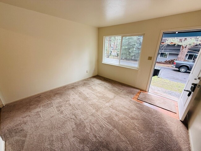 Photo - 2505 Kubel Ave Unit 1