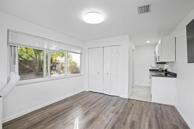 Photo - 1416 SW 27th St