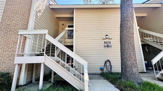 Building Photo - 1908 Chasewood Cir Unit 207